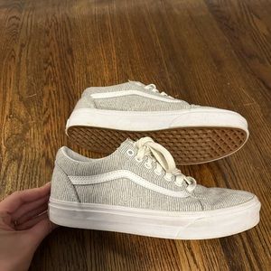 White and gray vans
